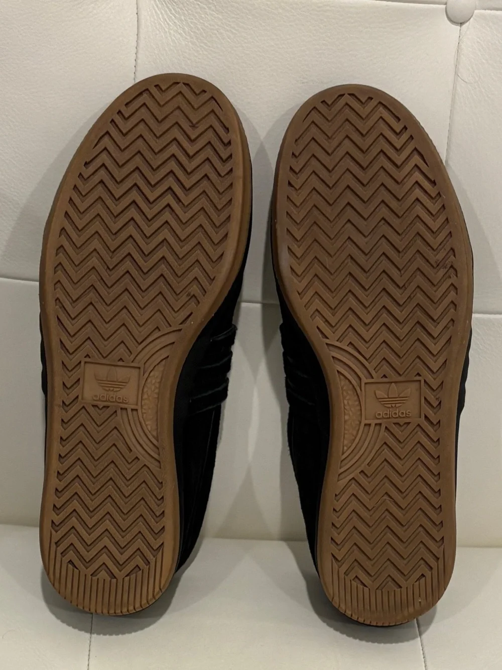 Adidas Acapulco Slip-on Black Suede Loafer Men’s US 9 Unisex